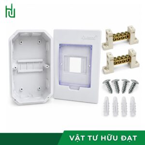 Bên trong tủ điện âm tường TĐAT 4F với ray gài CB và hai thanh cầu đấu