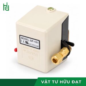 Hai vít chỉnh P và Diff trên nắp rơ le áp suất Sunny