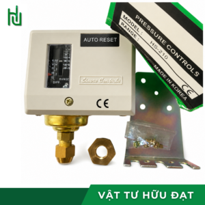 Công tắc áp suất HS-210 Autosigma cận cảnh cổng ren 7/16 UNF và pat bắt