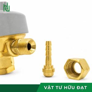 Hai mặt đồng hồ và núm vặn chỉnh áp của bộ đồng hồ oxy hộp xốp