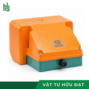 Đầu luồn cáp M20 trên vỏ nhôm công tắc bàn đạp CFS-602